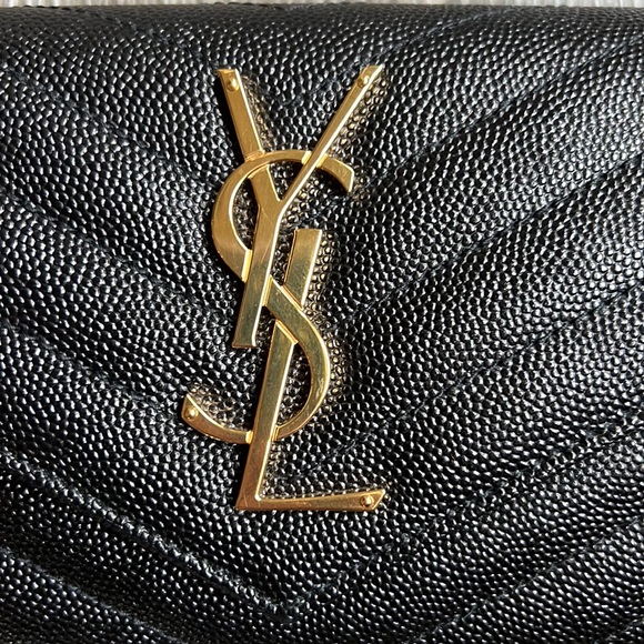 Saint Laurent Large YSL Grain de Poudre Leather Flap Wallet - Picture 5 of 10